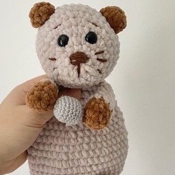 Ollie the Otter - Lovey - Image 4